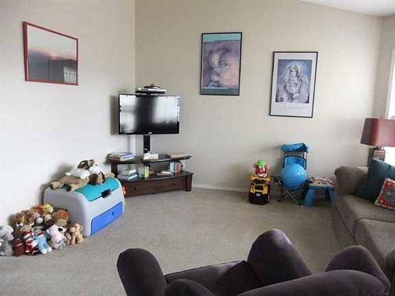 5th image of 2345 N Ayrshire Pl