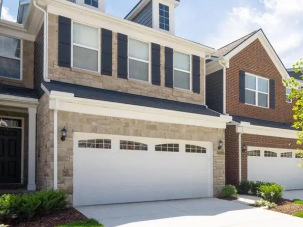 43487 Prospect Ln, Novi, MI 48375