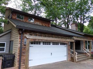 1043 Muirfield Dr, Marietta, GA 30068