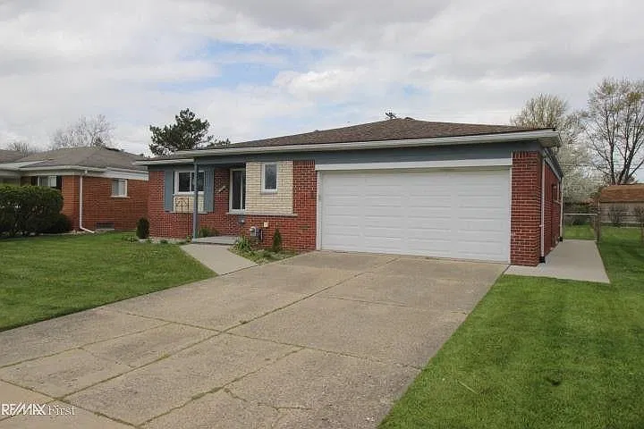 Ledgecliff Ave, Westland — Photo 1