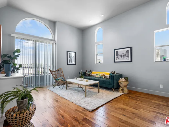 848 Irolo St APT 508, Los Angeles, CA 90005