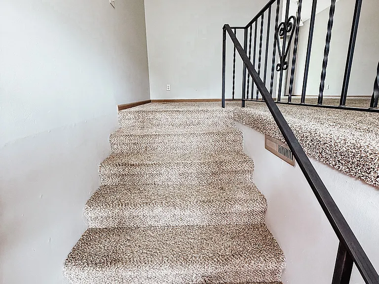 3211 Squire Ln — Photo 12