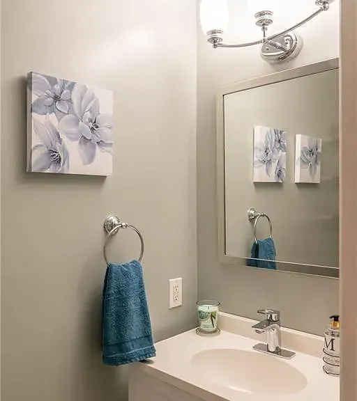 3800 Farmbrook Dr — Photo 13