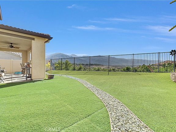 4th image of 24869 Elison Ct
