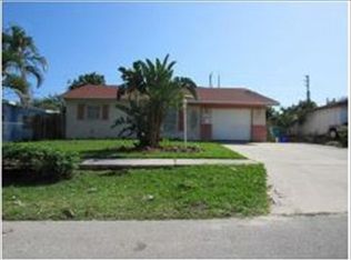 438 SW 10th Ave, Boynton Beach, FL 33435