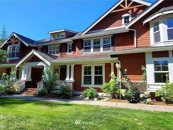 3rd image of 18515 226th Ave NE