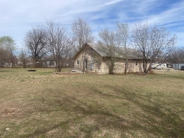 2nd image of 483 S 2nd St Lot 18-24