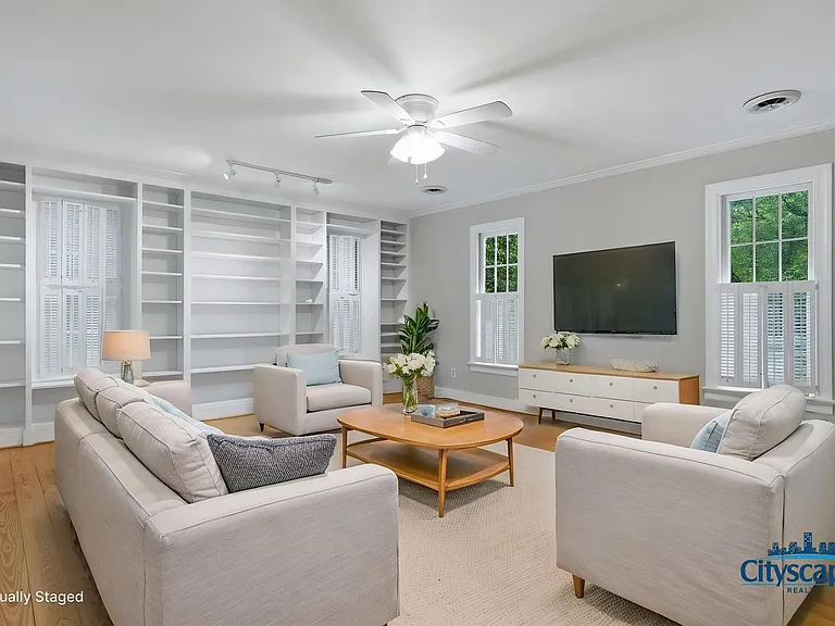 1612 Greenfield Dr — Photo 18