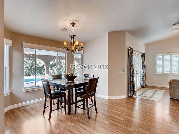 3rd image of 3240 W Meranto Ave