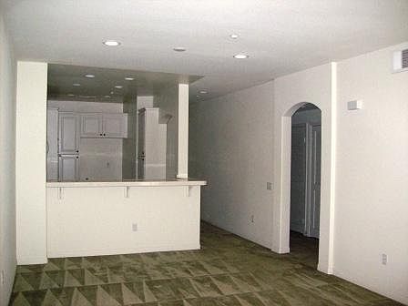 Breakfast nook, carpet has been updated