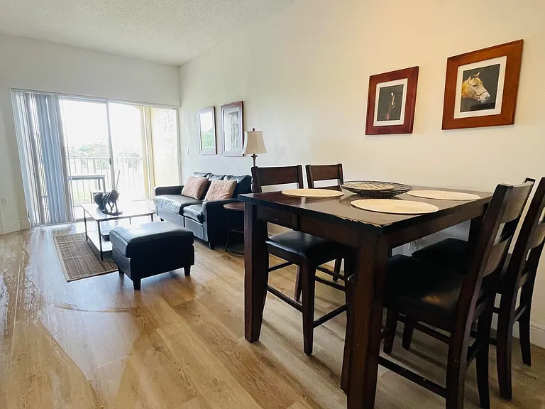 2040 Greenview Shores Blvd #221 — Photo 9