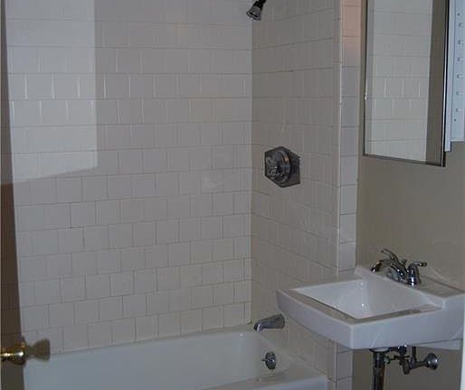 5th image of 24 King St