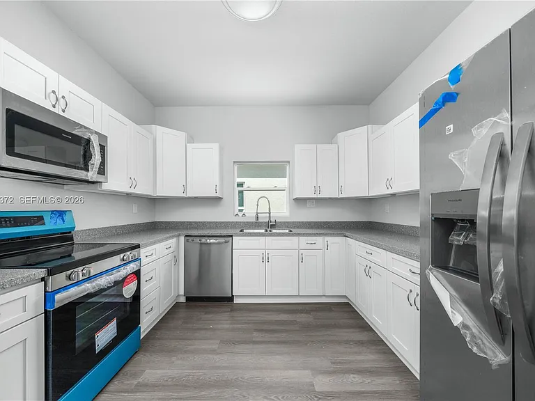 1428 Las Villas Blvd — Photo 18