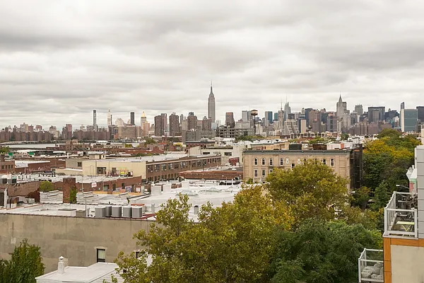 Sold by MNS | media 25