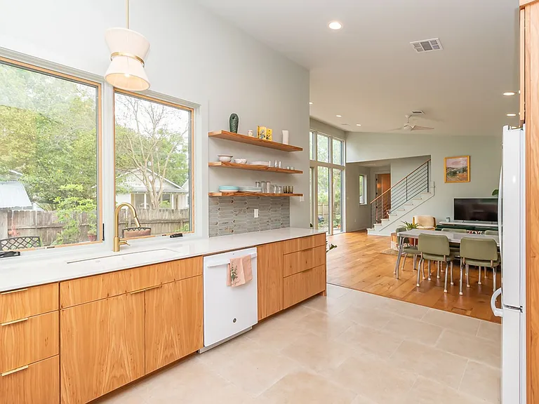 2684 Cork St — Photo 36