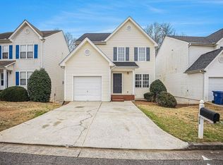 429 Village Bluff Dr, Lawrenceville, GA 30046
