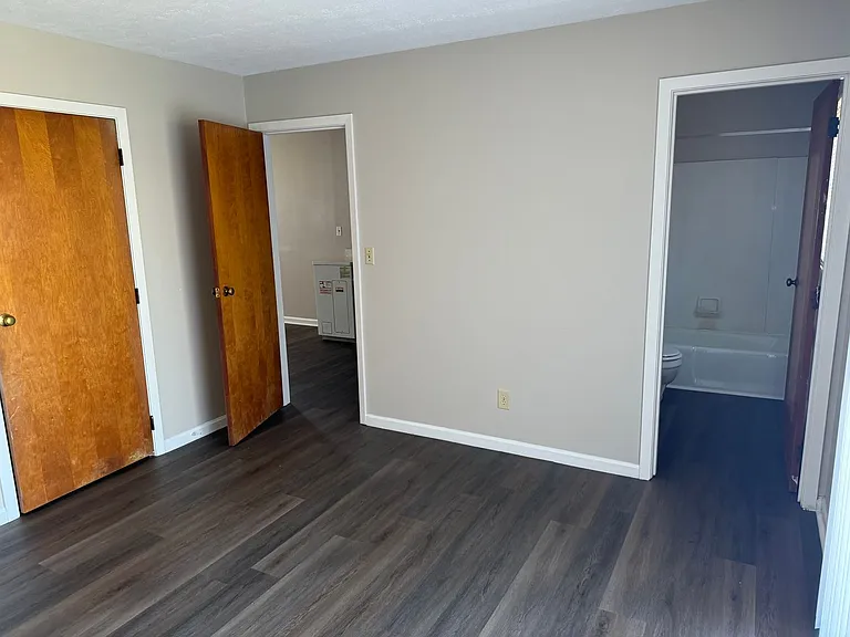 4292 Walnut Rd — Photo 8