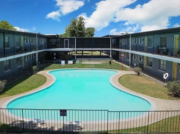 123 E Rampart Dr #101