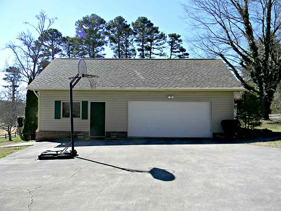 3rd image of 254 Back 9 Dr