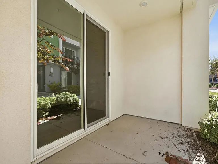 1981 Edison Ct — Photo 26