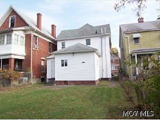 2nd image of 1705 Lynn St