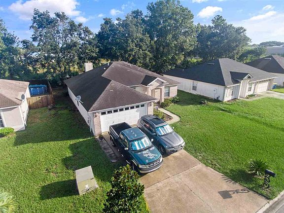 3rd image of 5927 Wentworth Cir N