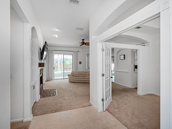 2nd image of 3601 Crow Ct