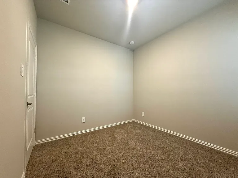 3915 Marble Falls Dr — Photo 23