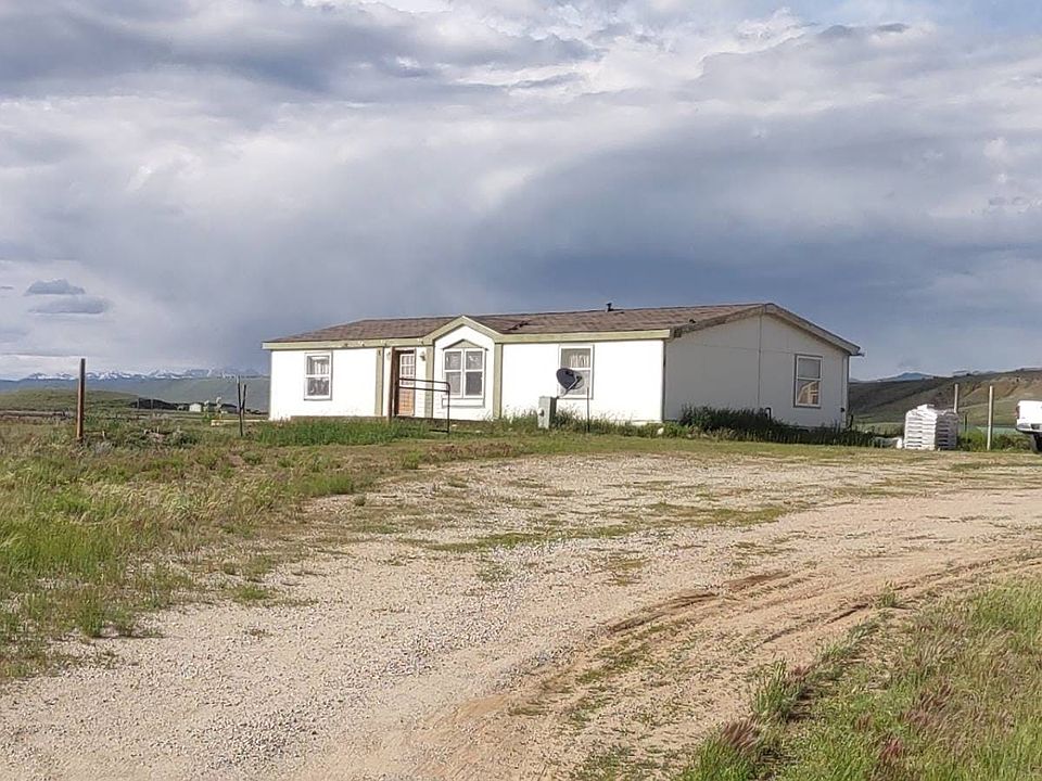 2nd image of 83 Meadowlark Ln