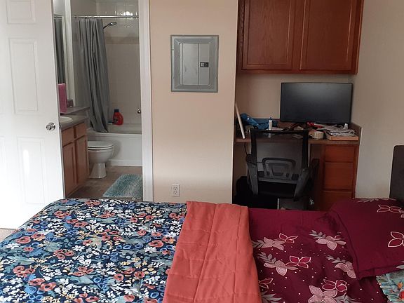 Main bedroom with study table, Washroom and large walk in closet (not visible in Pic.it has entry within the washroom)