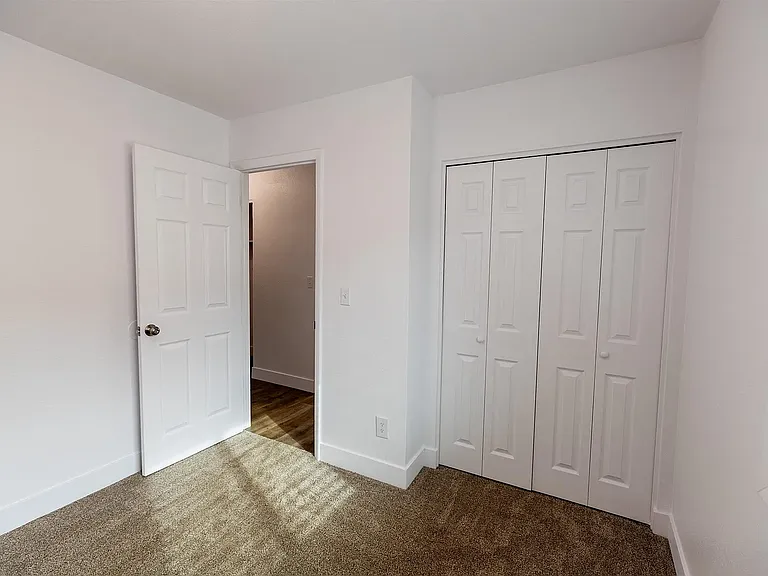237 S Elm St #A — Photo 11