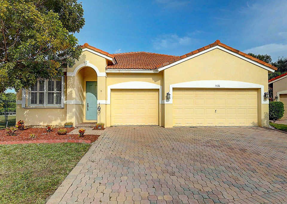 1st image of 1426 Magliano Dr