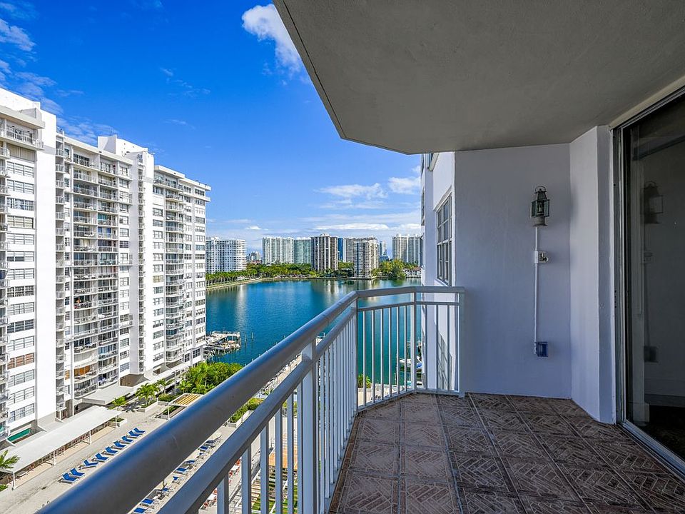 1st image of 18041 Biscayne Blvd APT 1202