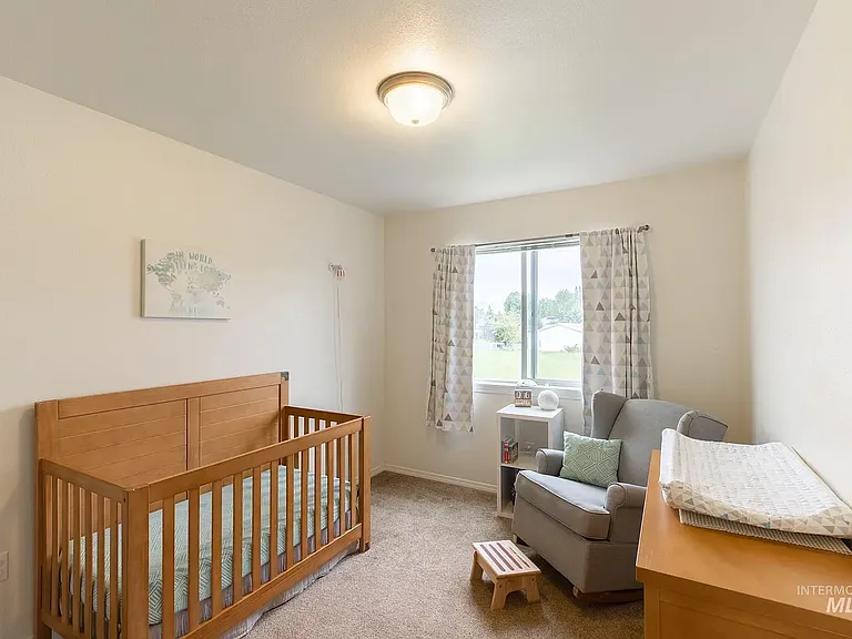 606 606/608 N Mountain View Rd — Photo 15