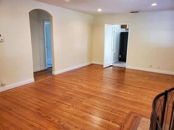 5th image of 1364 56th St