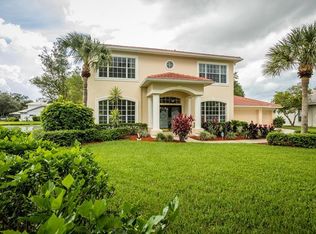 203 Hancock Ct, Safety Harbor, FL 34695