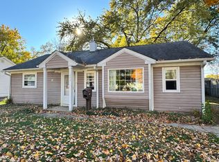 484 Carol Dr, Greenwood, IN 46143