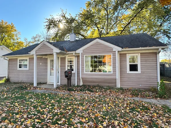 484 Carol Dr, Greenwood, IN 46143