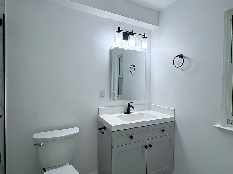 105 Sickles Ave #1 — Photo 12
