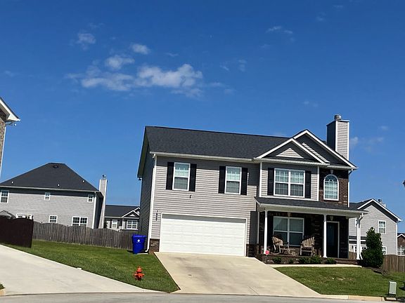 3rd image of 7431 Rugged Bark Ln