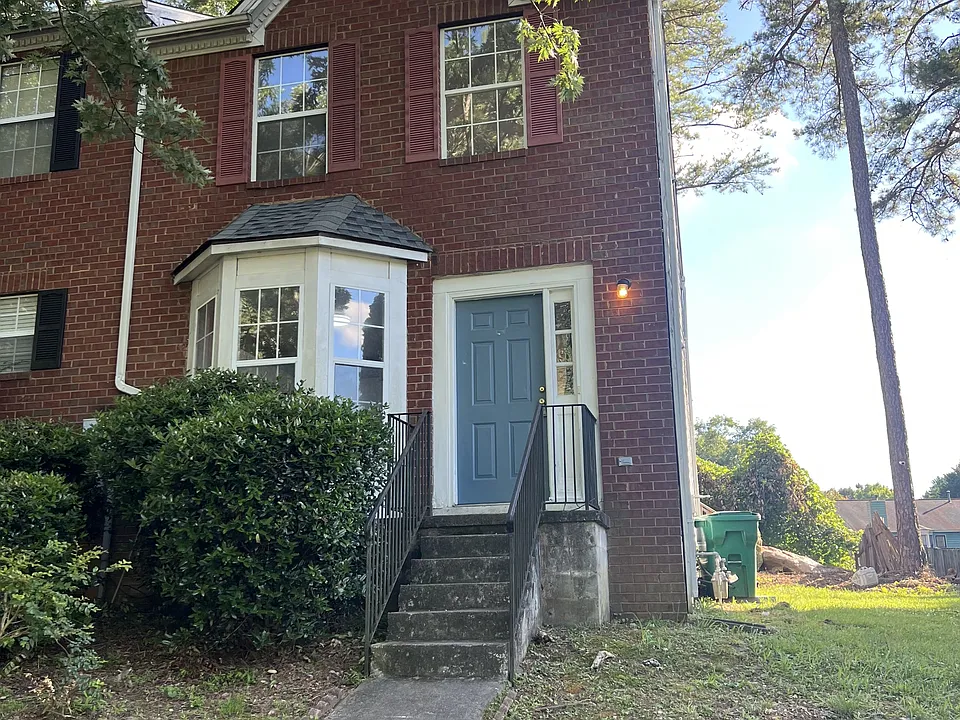3179 Kingswood Gln #1