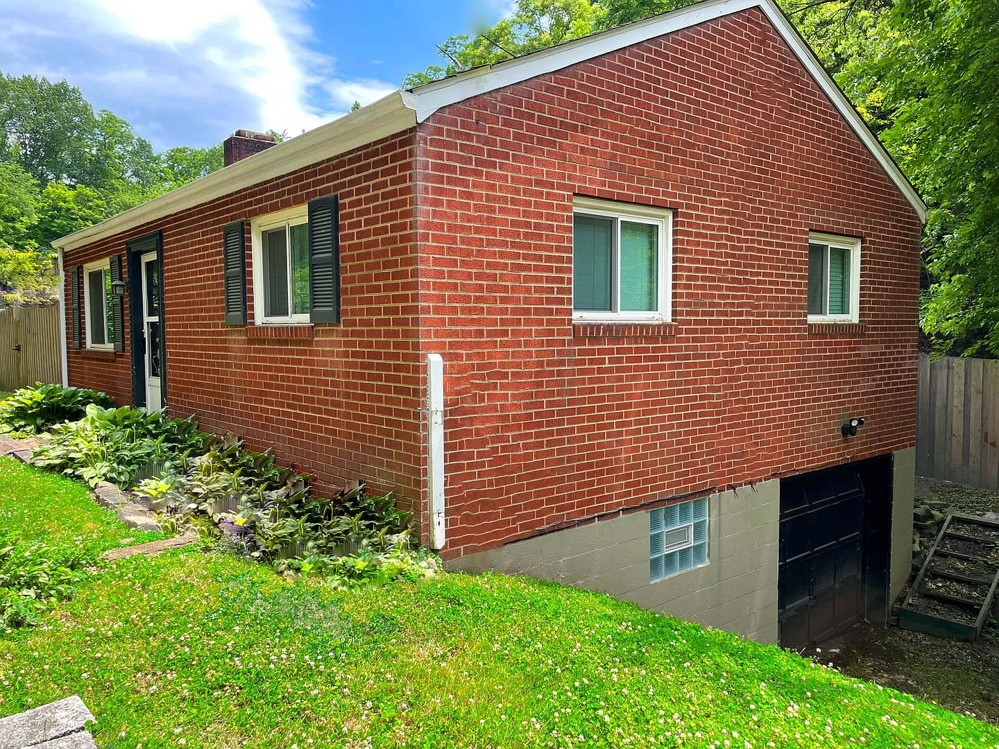 Cozy 2-Bedroom Home with AC, Garage, and Fenced Backyard! — Photo 1