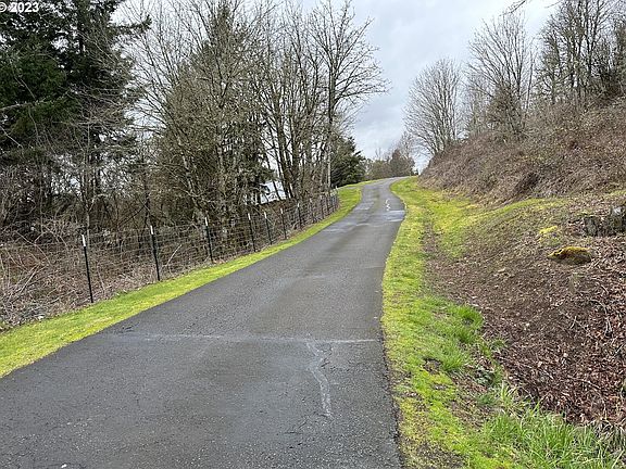 5th image of 108 Daviddean Dr