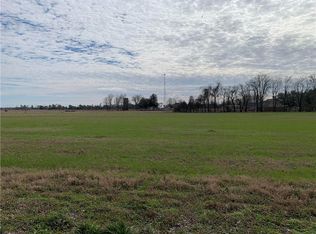 308 Farm Ln, Alexandria, LA 71302