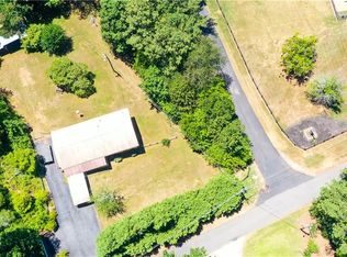 370 Old Jones Rd, Alpharetta, GA 30004