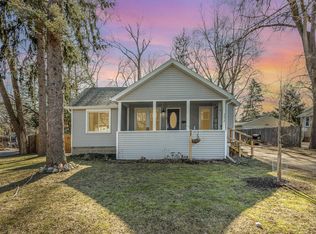 1514 Wyllys St, Midland, MI 48642