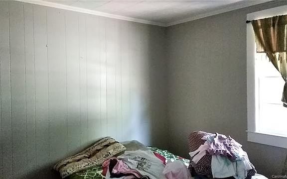3rd image of 354 8th Avenue Dr SW