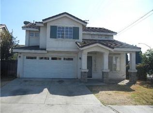 6118 Santa Fe Ave, Huntington Park, CA 90255