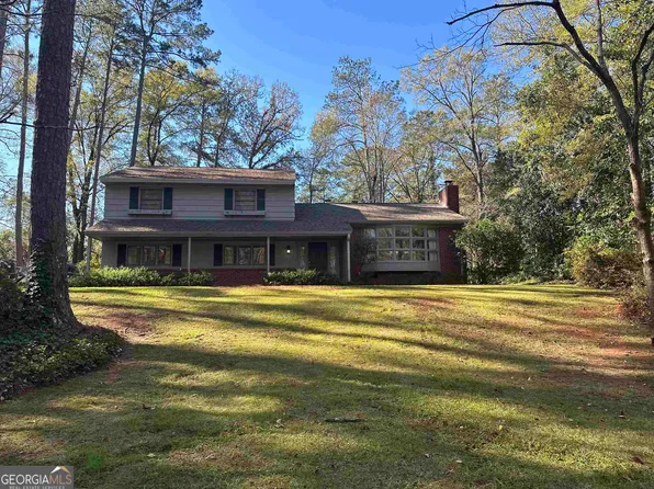 106 Springvale Rd, West Point, GA 31833