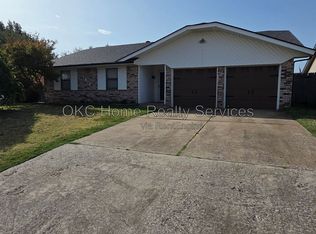 1012 Cooper Ln, Yukon, OK 73099